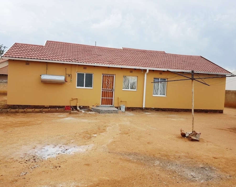 3 Bedroom Property for Sale in Mogwase North West